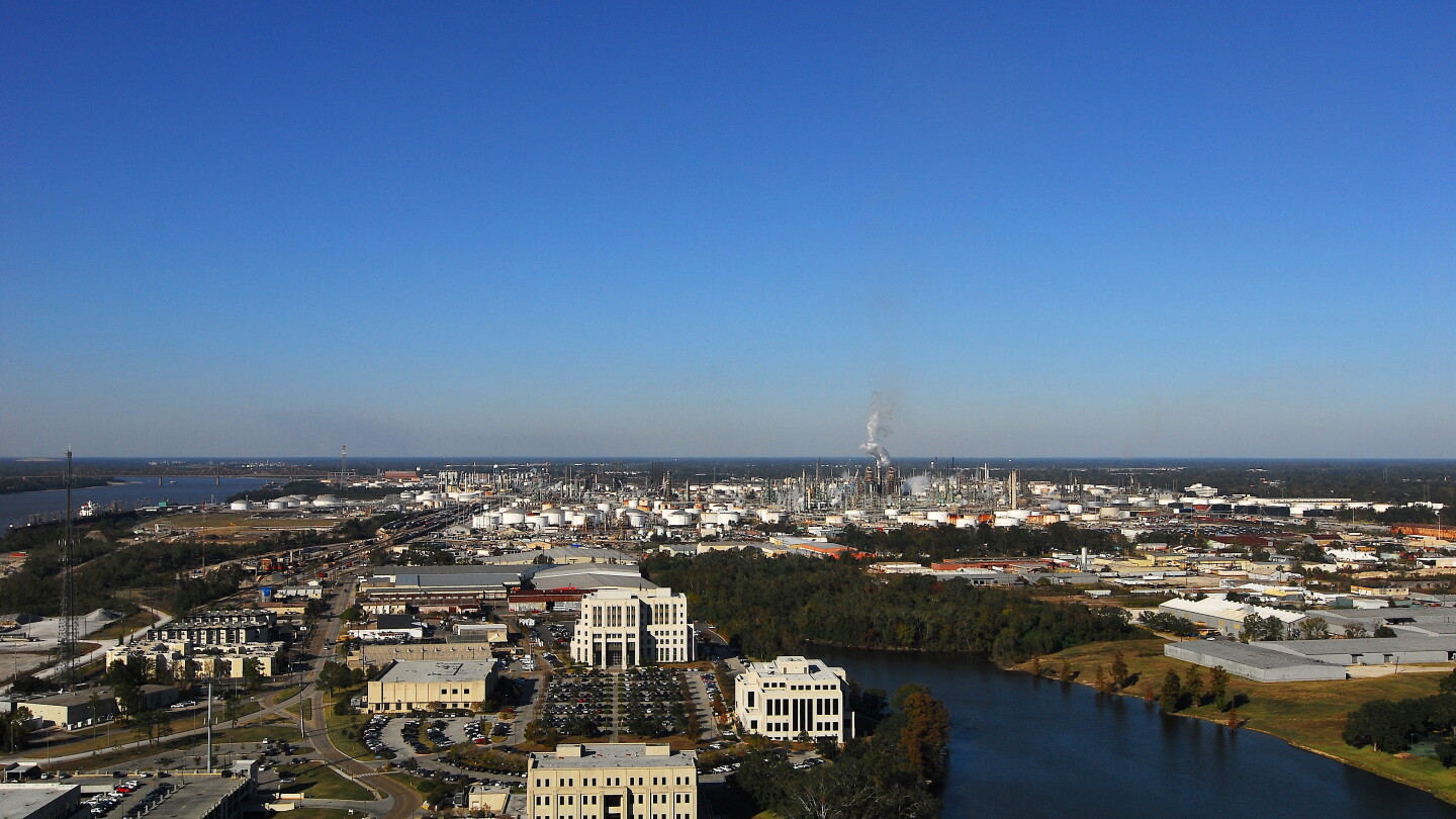 Bernhard Capital targets $1.5 billion for new infrastructure services fund